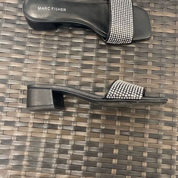 Marc Fisher sandals, women’s size 7 - Picture 4 of 6